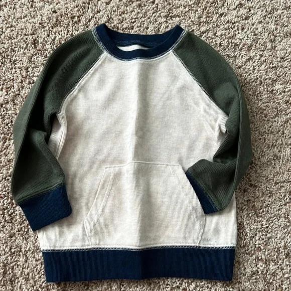 2T Toddler boy sweater - Picture 1 of 1